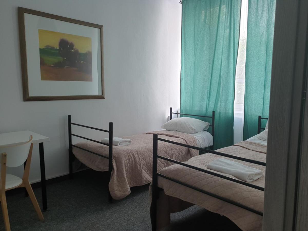 Unit Warsaw Room In Hostel Solec50 By Metro Station Centrum Kopernika Elektrownia Powisle Stadion Narodowy Dış mekan fotoğraf